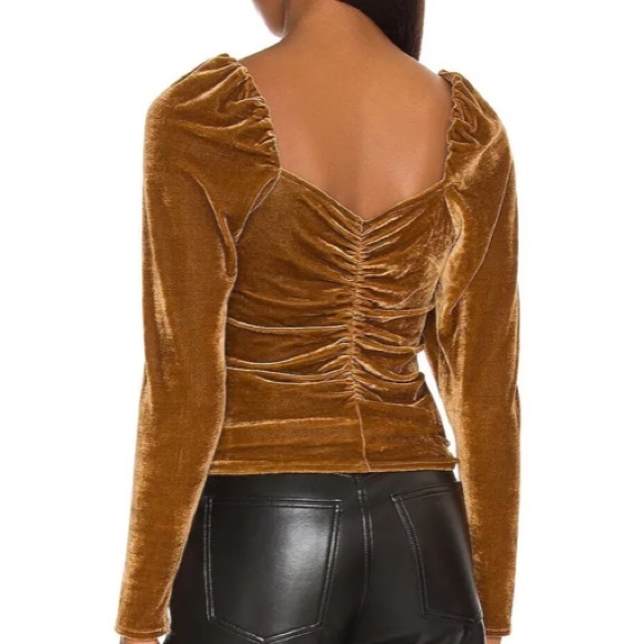 BB Dakota Ruched Velvet Top - Picture 2 of 4